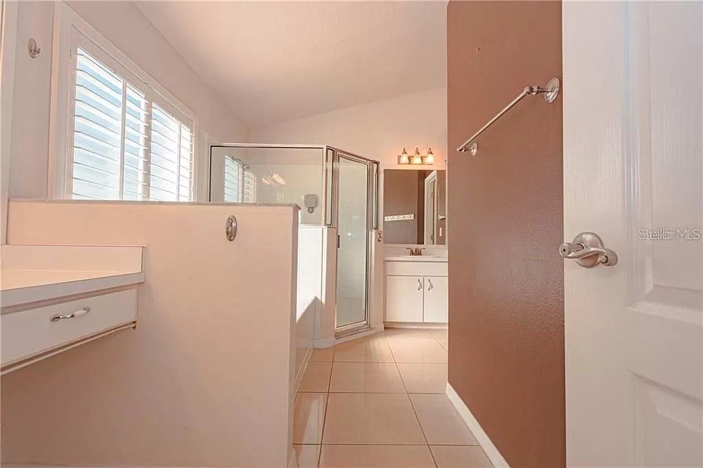 3904 IXORA CT — photo 28