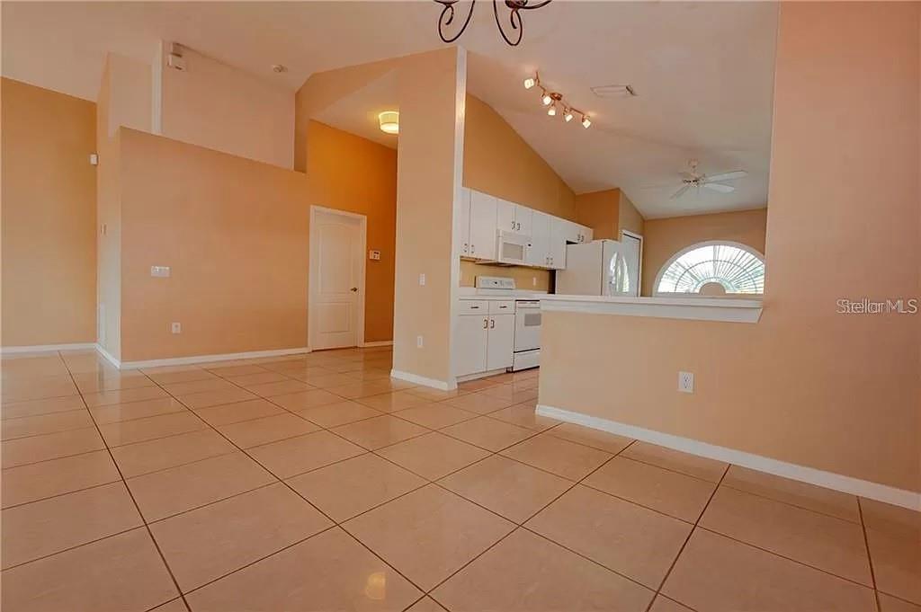 3904 IXORA CT — photo 12