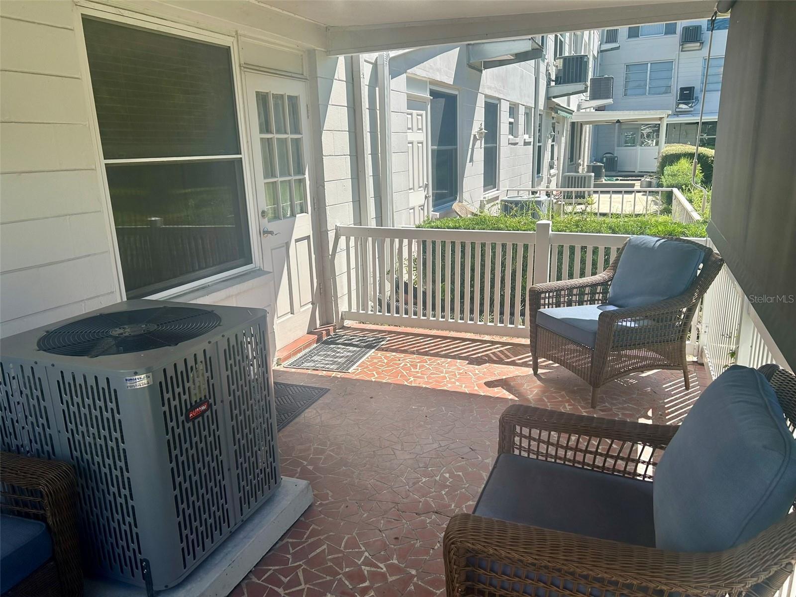 2455 FINLANDIA LN #23 — photo 32