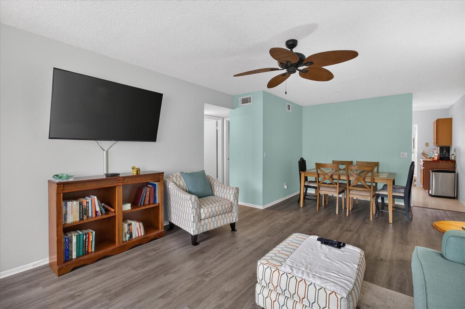 2435 SUMATRAN WAY #9 — photo 5