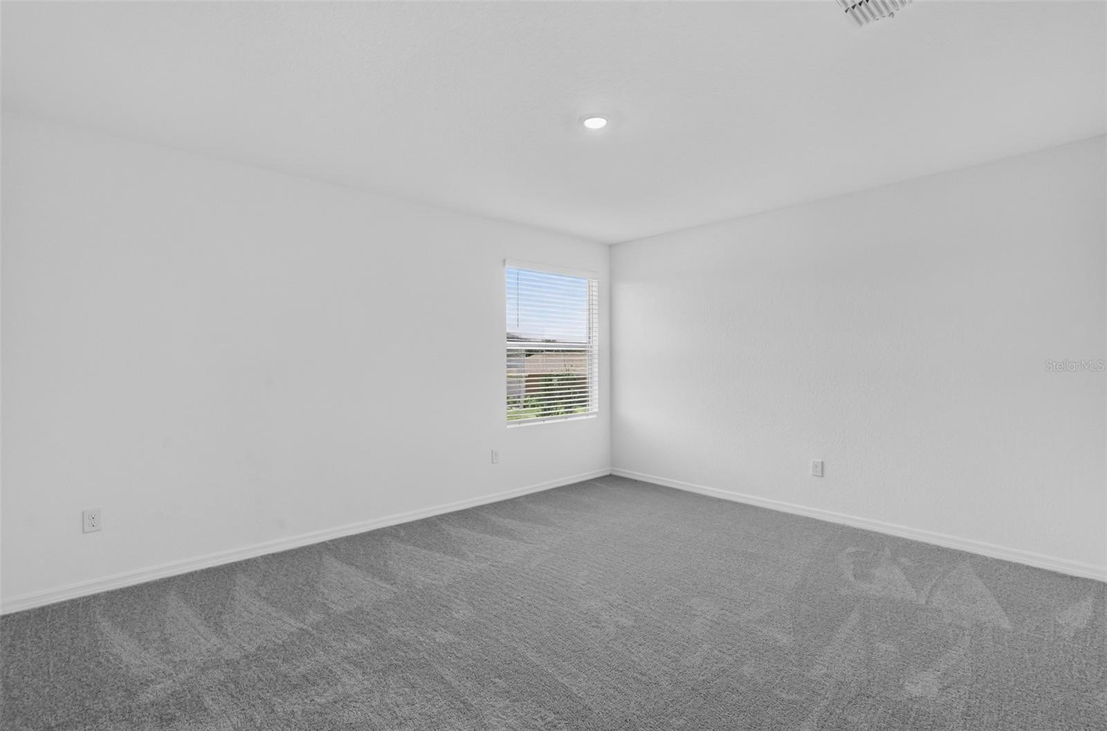 3616 AMBERSWEET XING — photo 20