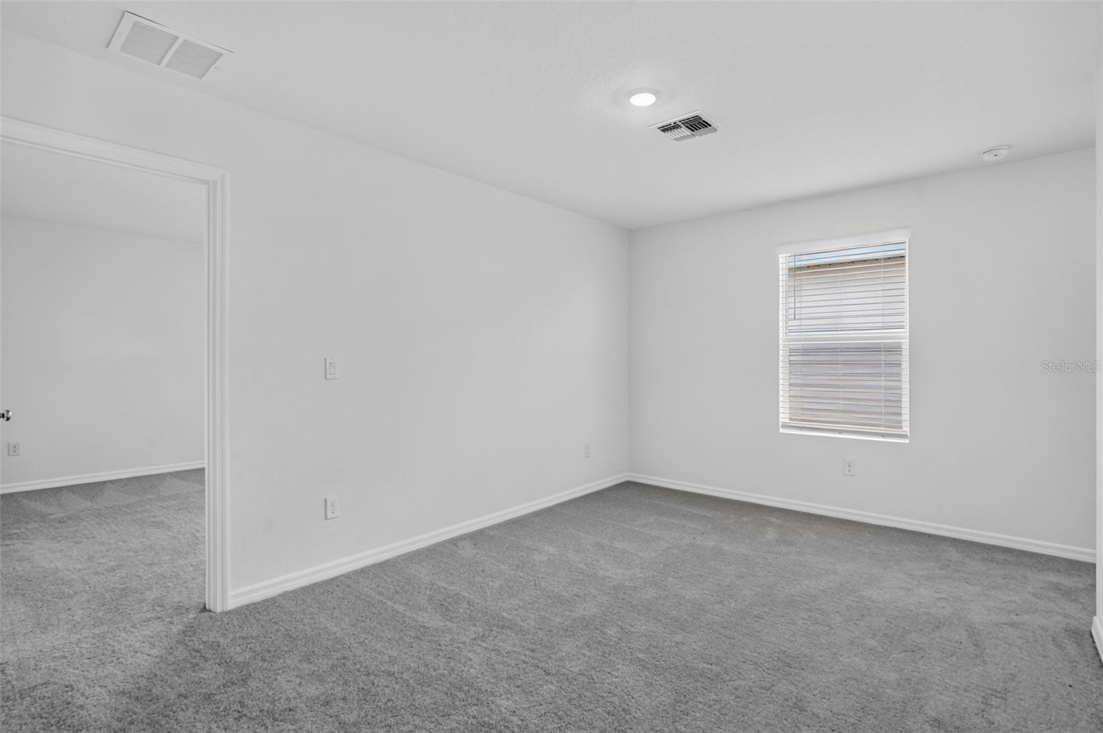 3616 AMBERSWEET XING — photo 18