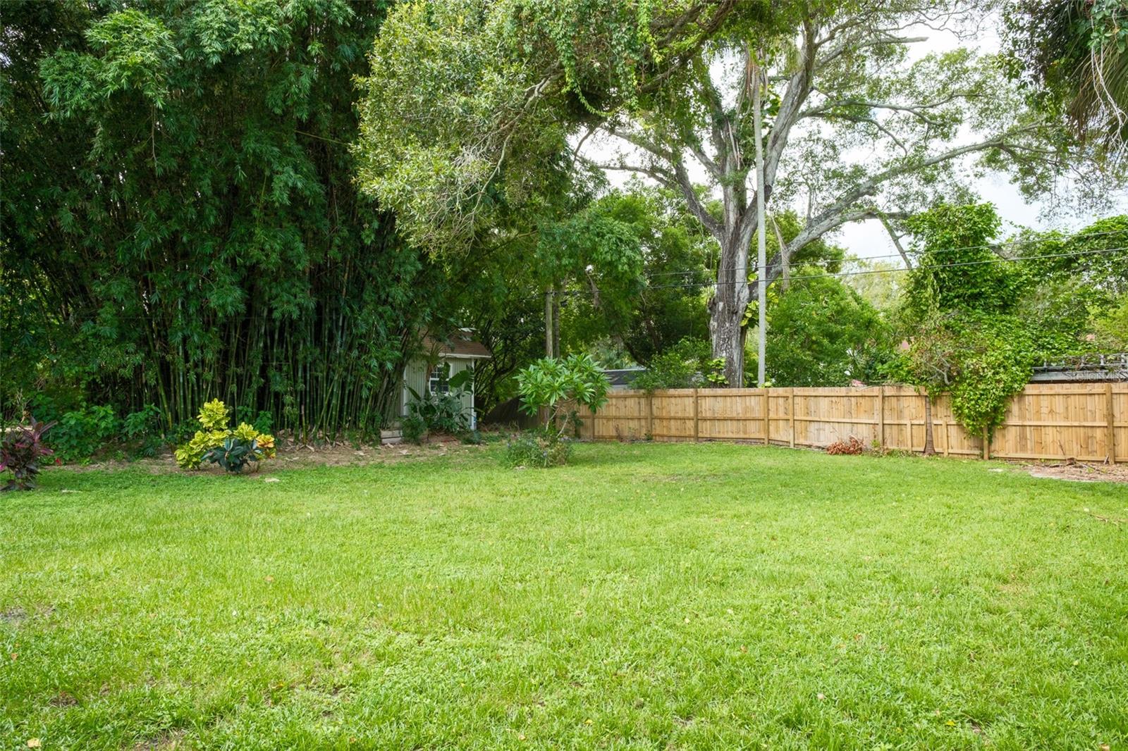502 N LINCOLN AVE — photo 47