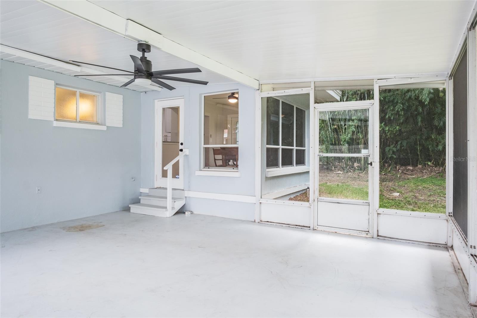 502 N LINCOLN AVE — photo 37