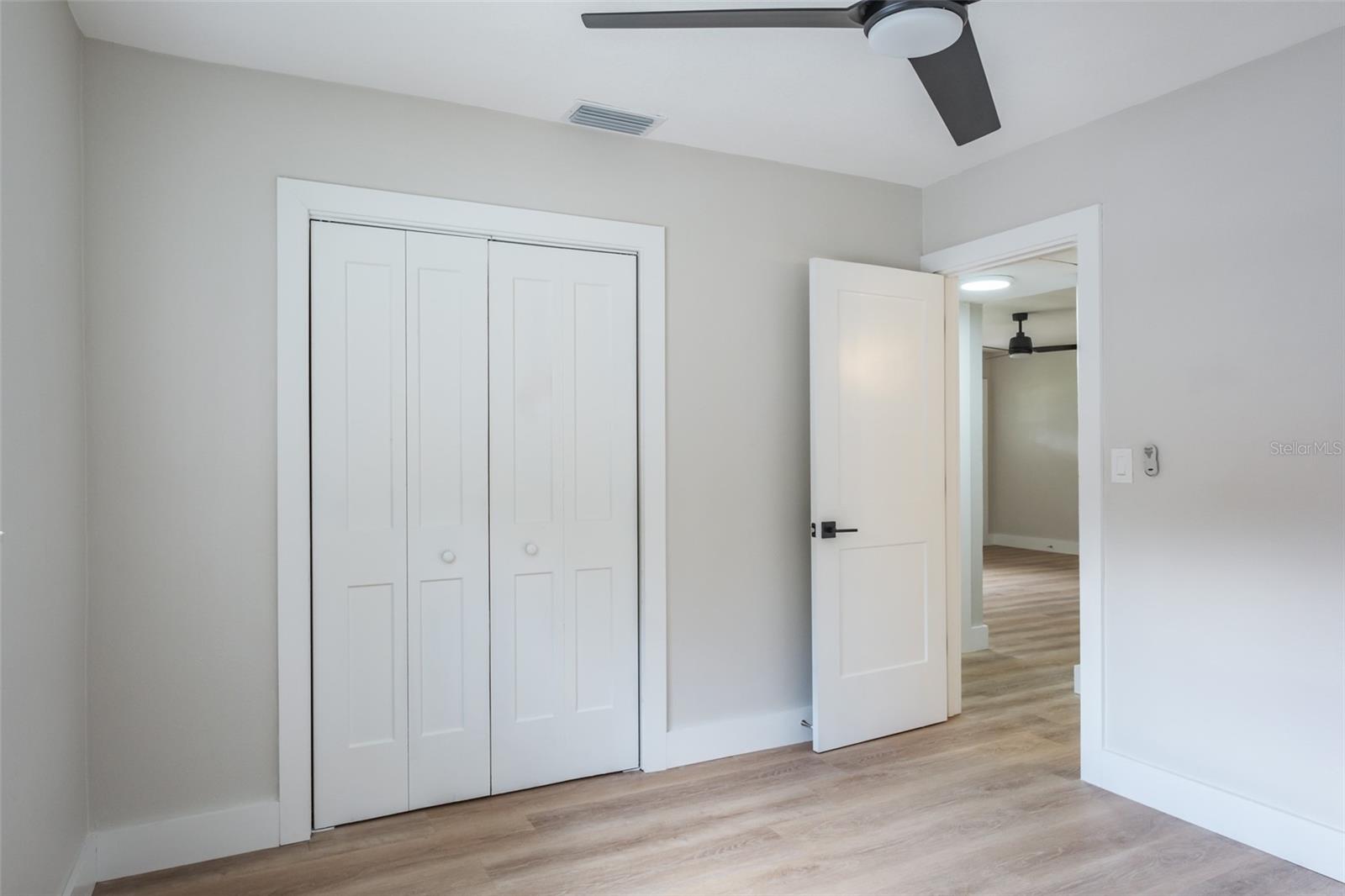 502 N LINCOLN AVE — photo 30