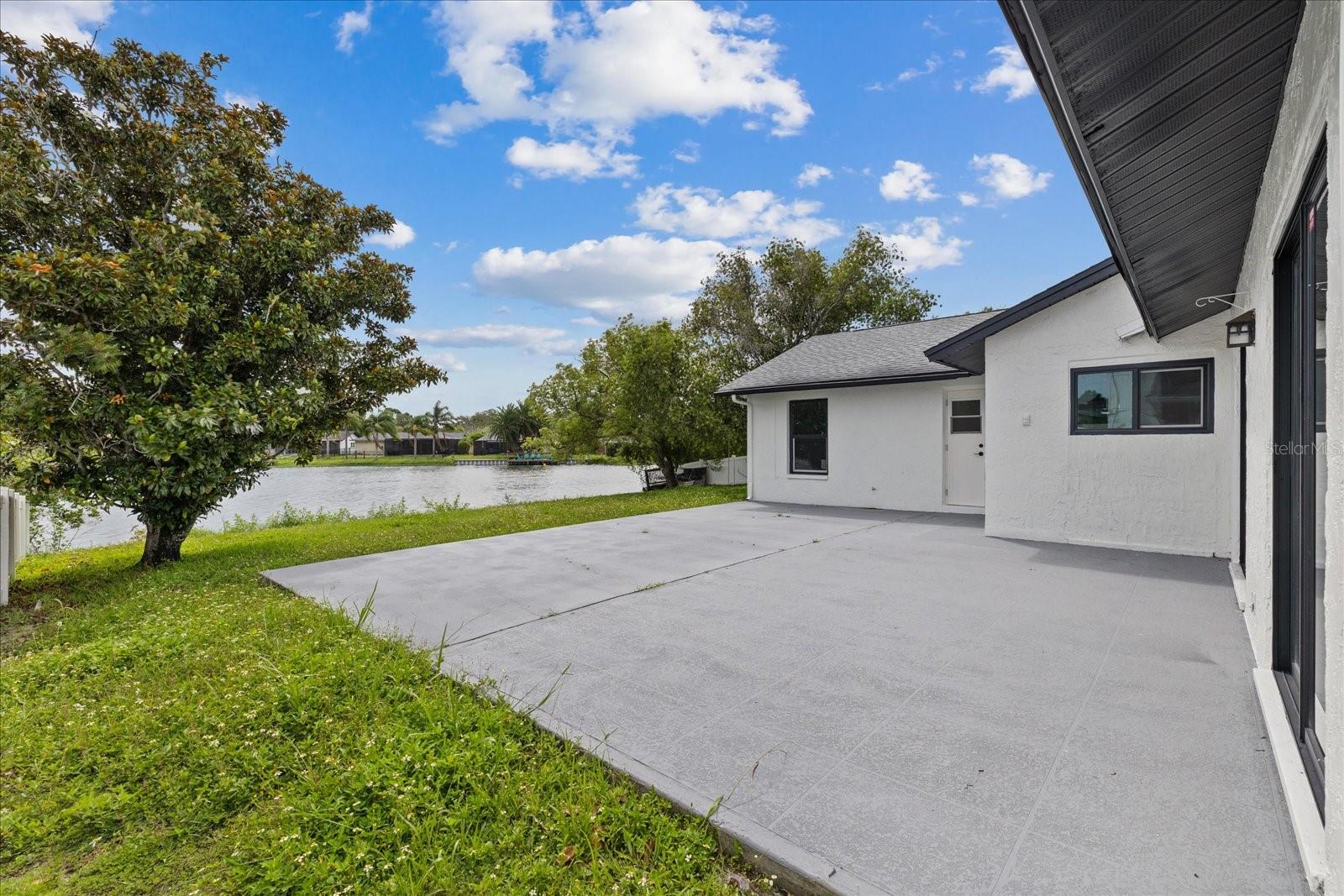 10609 OUT ISLAND DR — photo 41