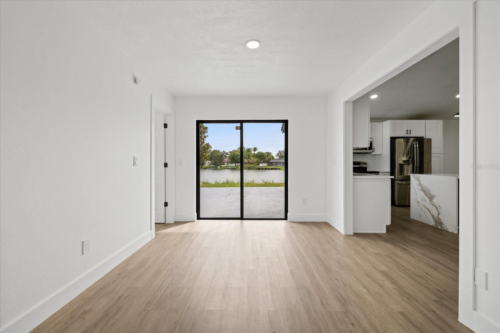 10609 OUT ISLAND DR — photo 30