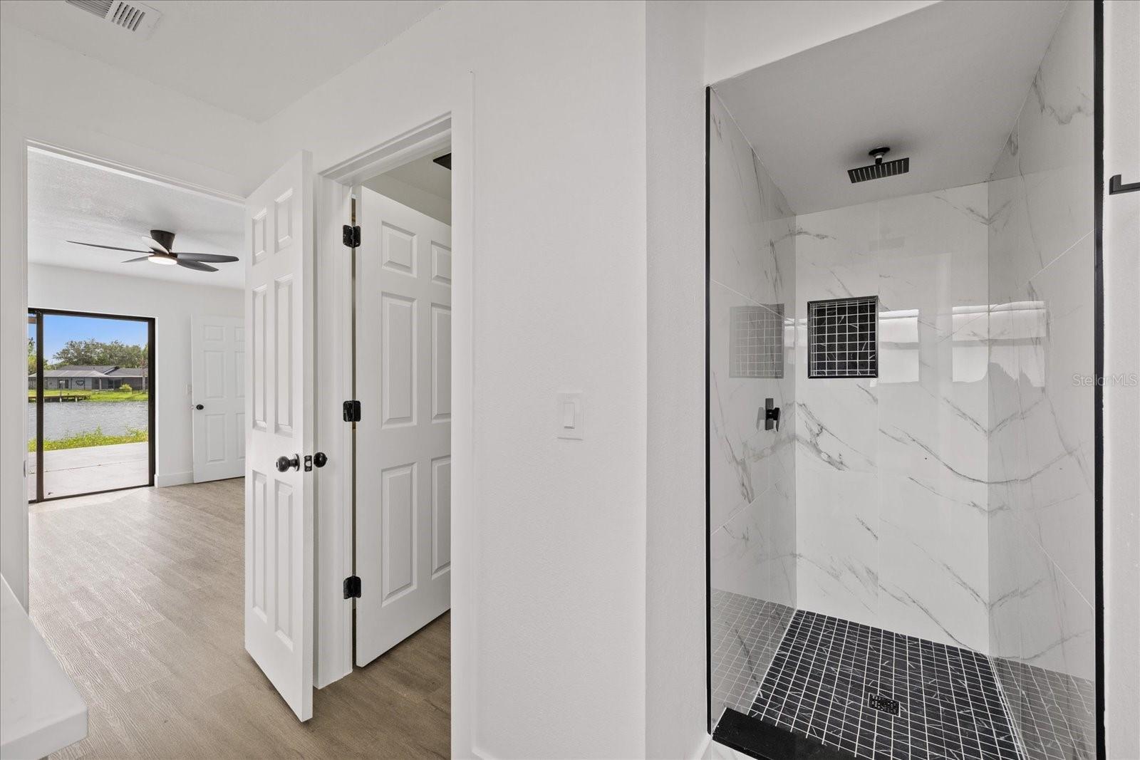 10609 OUT ISLAND DR — photo 16