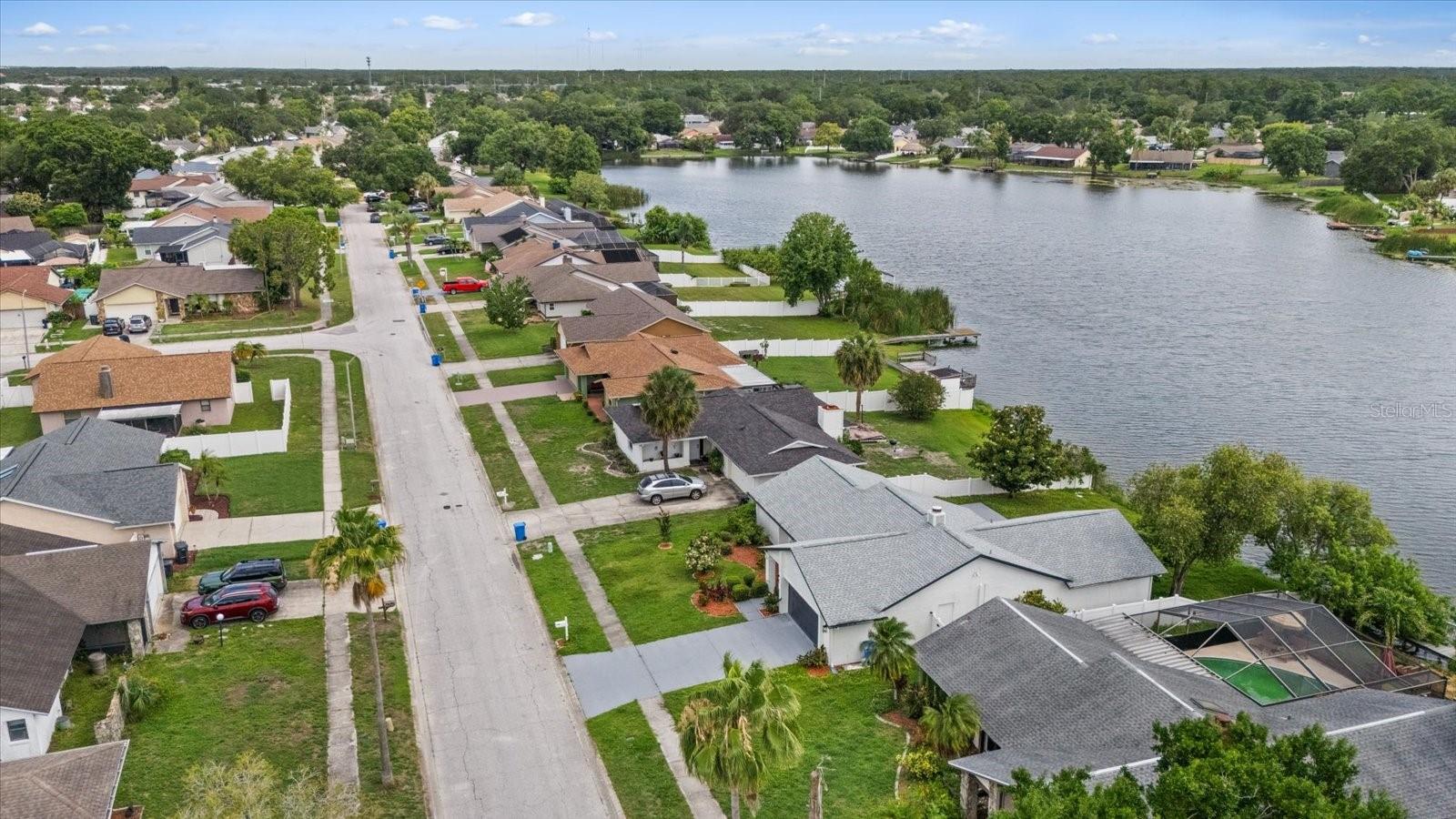 10609 OUT ISLAND DR — photo 46