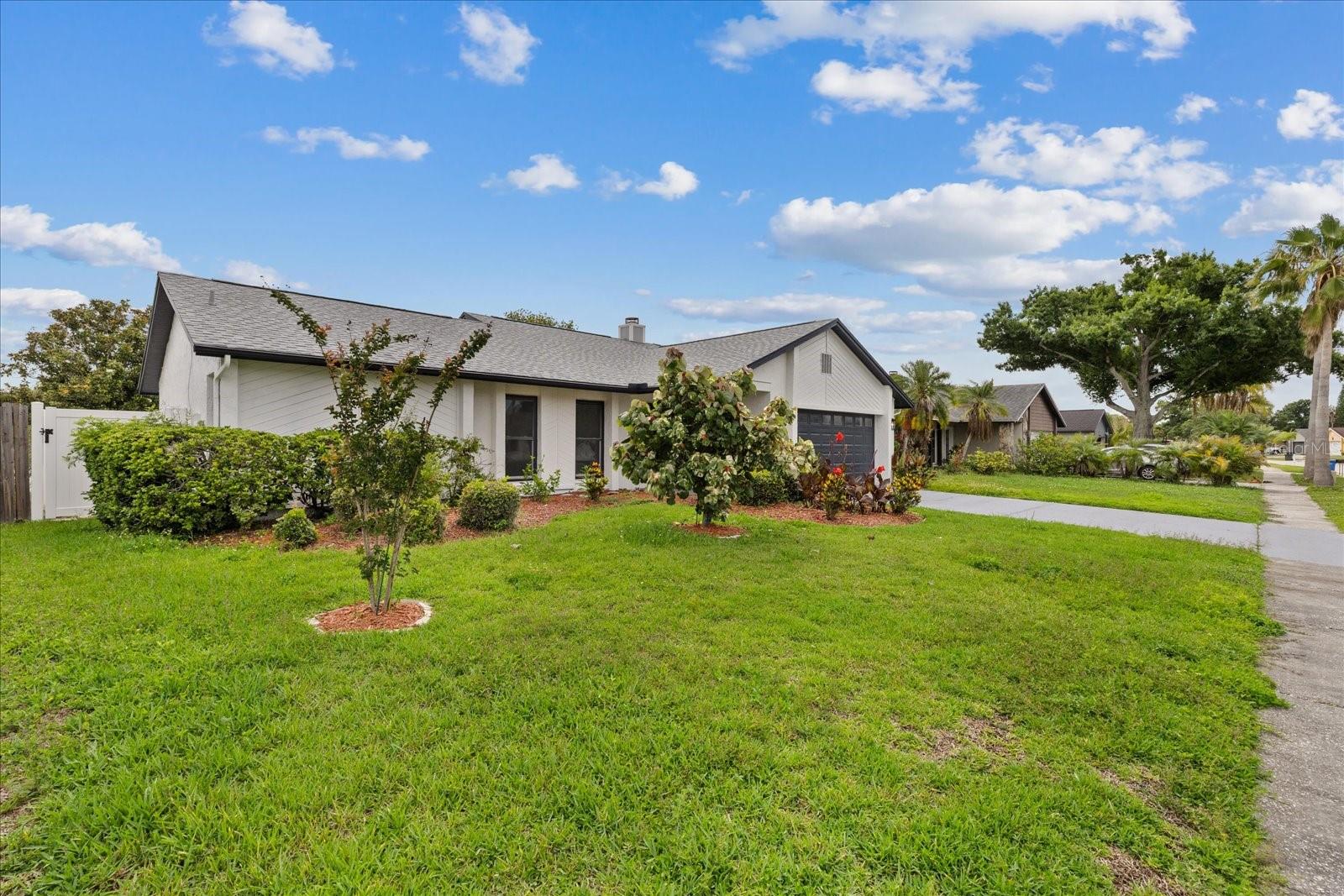 10609 OUT ISLAND DR — photo 6