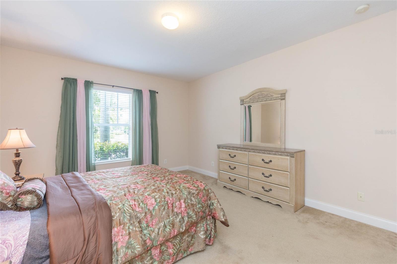 320 IBISVIEW LN — photo 24
