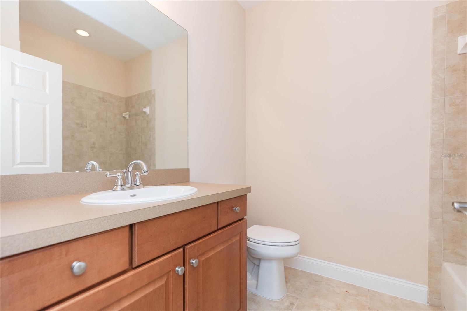320 IBISVIEW LN — photo 33