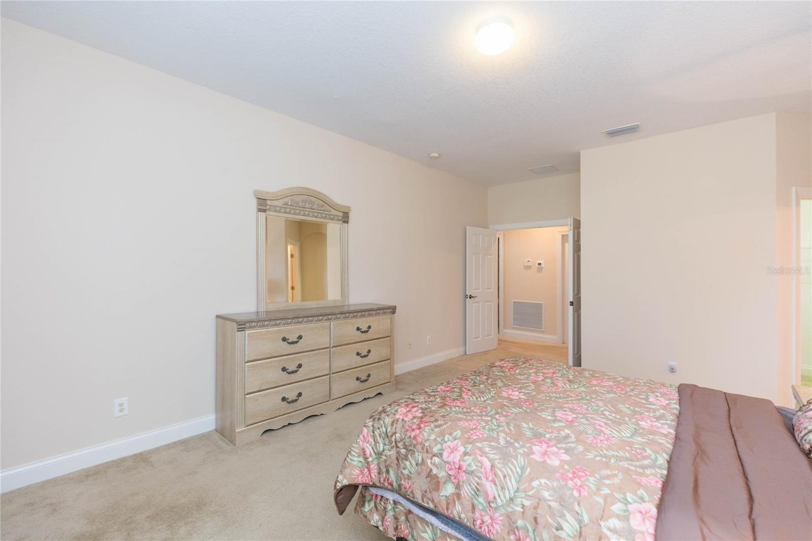 320 IBISVIEW LN — photo 25
