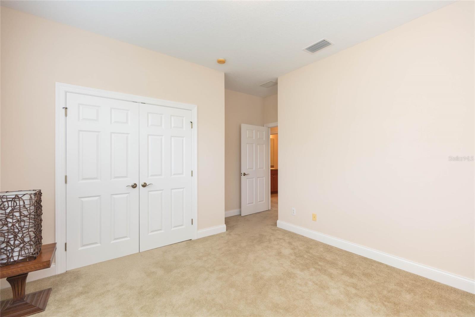 320 IBISVIEW LN — photo 32