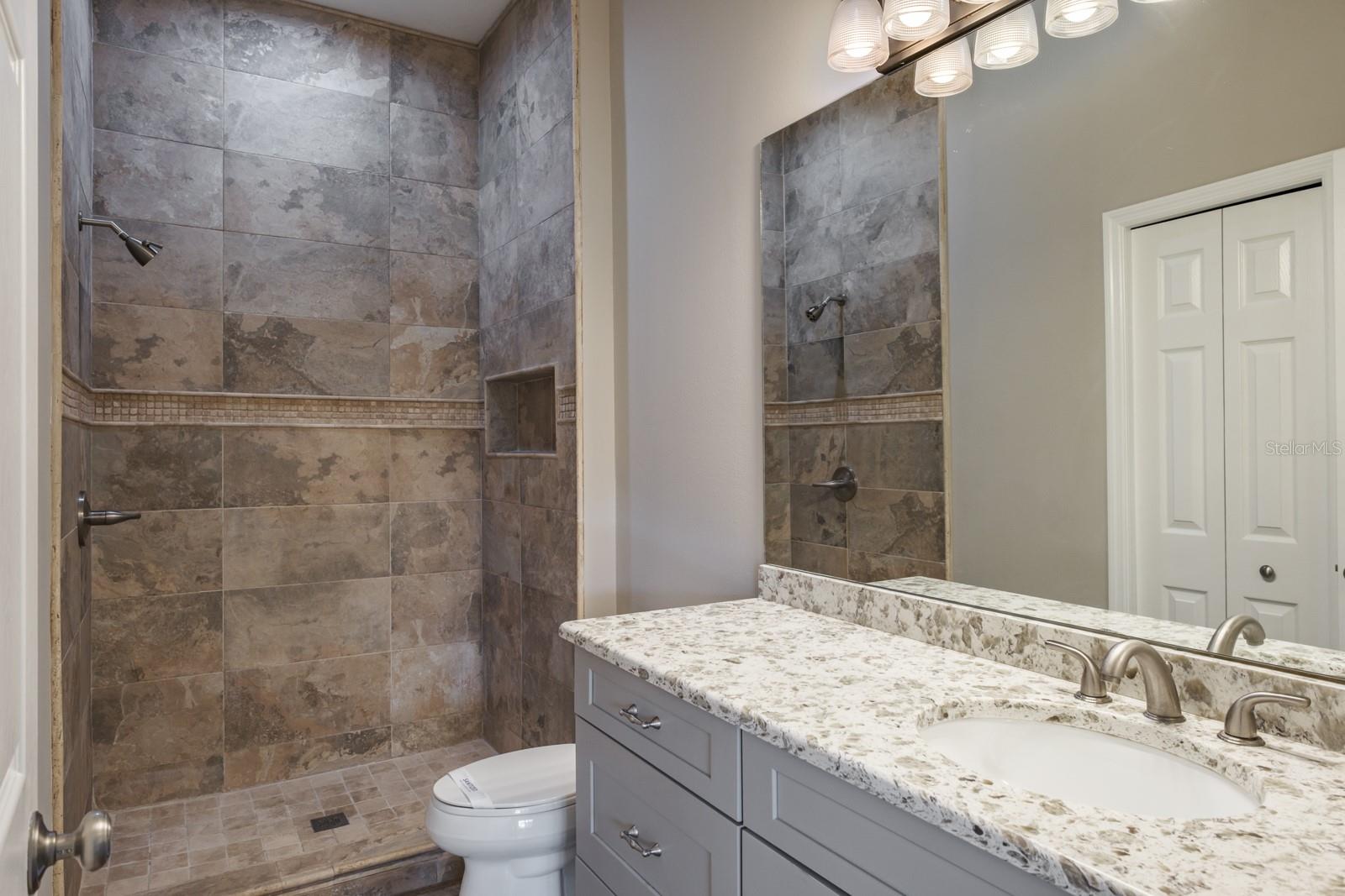 3298 COVERED BRIDGE DR W — photo 32