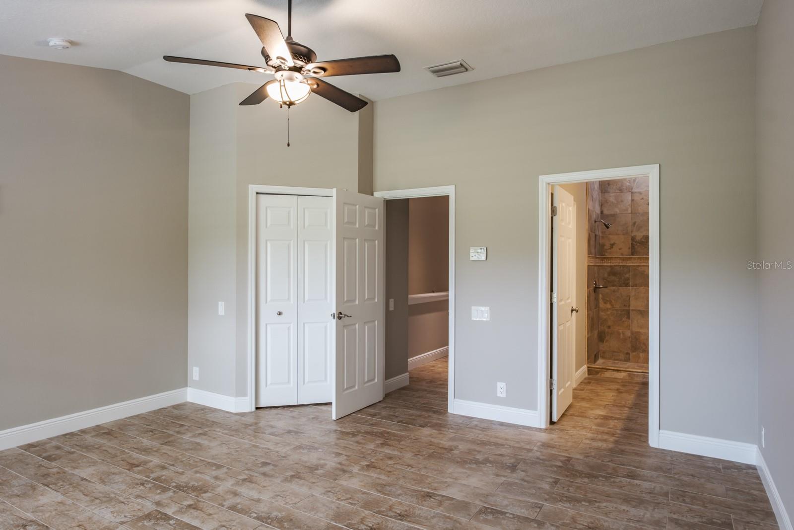 3298 COVERED BRIDGE DR W — photo 30