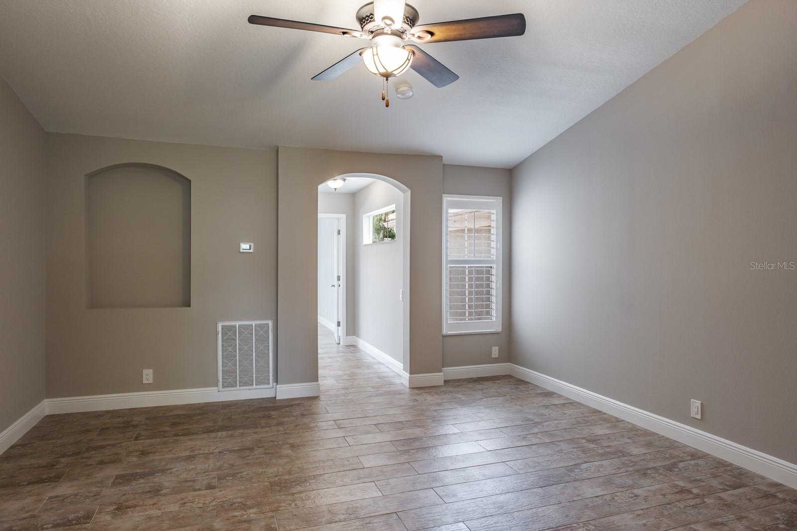 3298 COVERED BRIDGE DR W — photo 27
