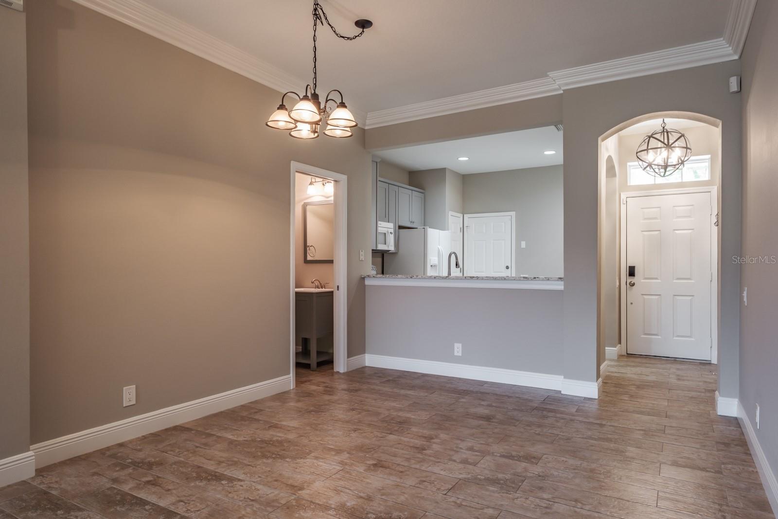 3298 COVERED BRIDGE DR W — photo 13