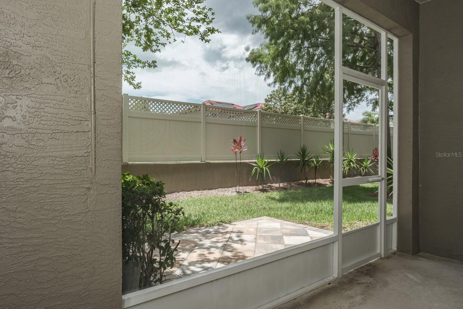 3298 COVERED BRIDGE DR W — photo 23