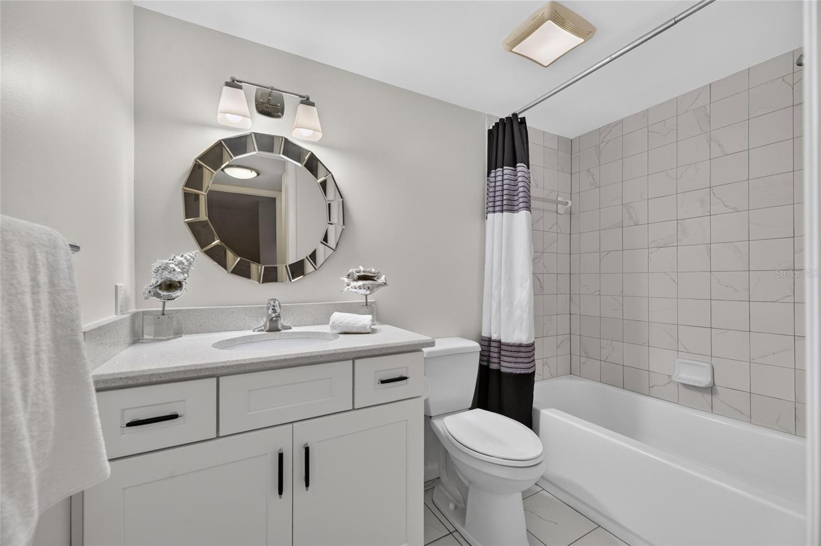 4750 BRITTANY DR S #26 — photo 36