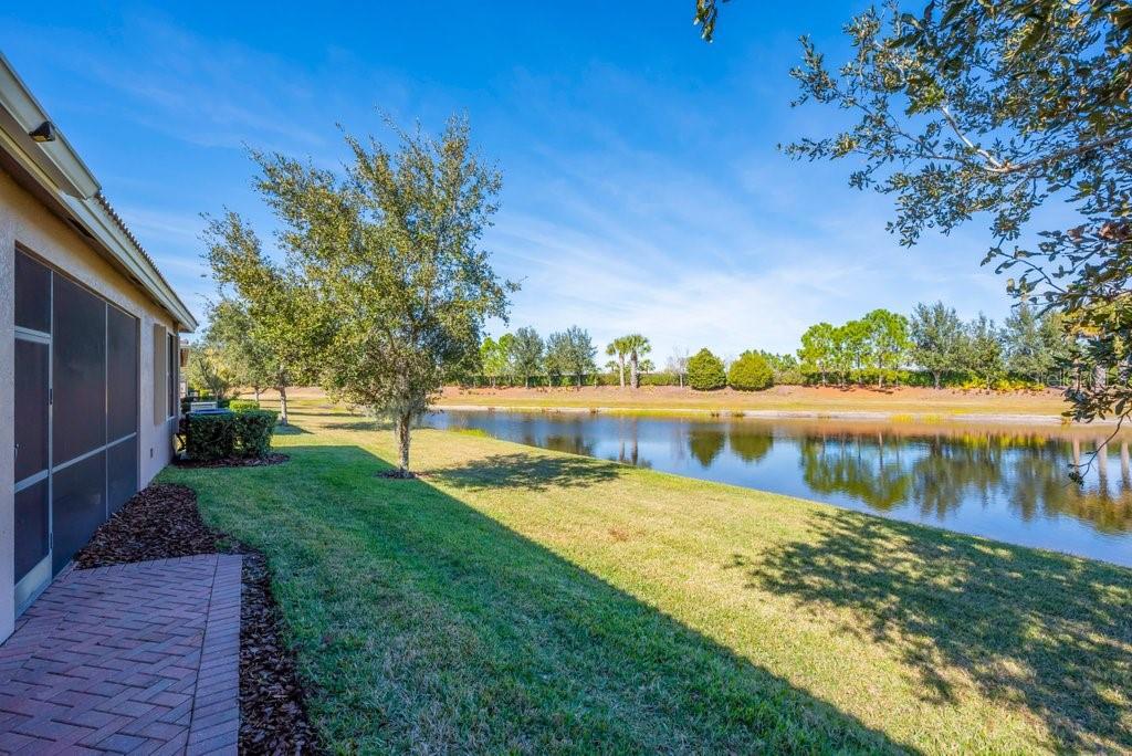 15644 AURORA LAKE CIR — photo 42