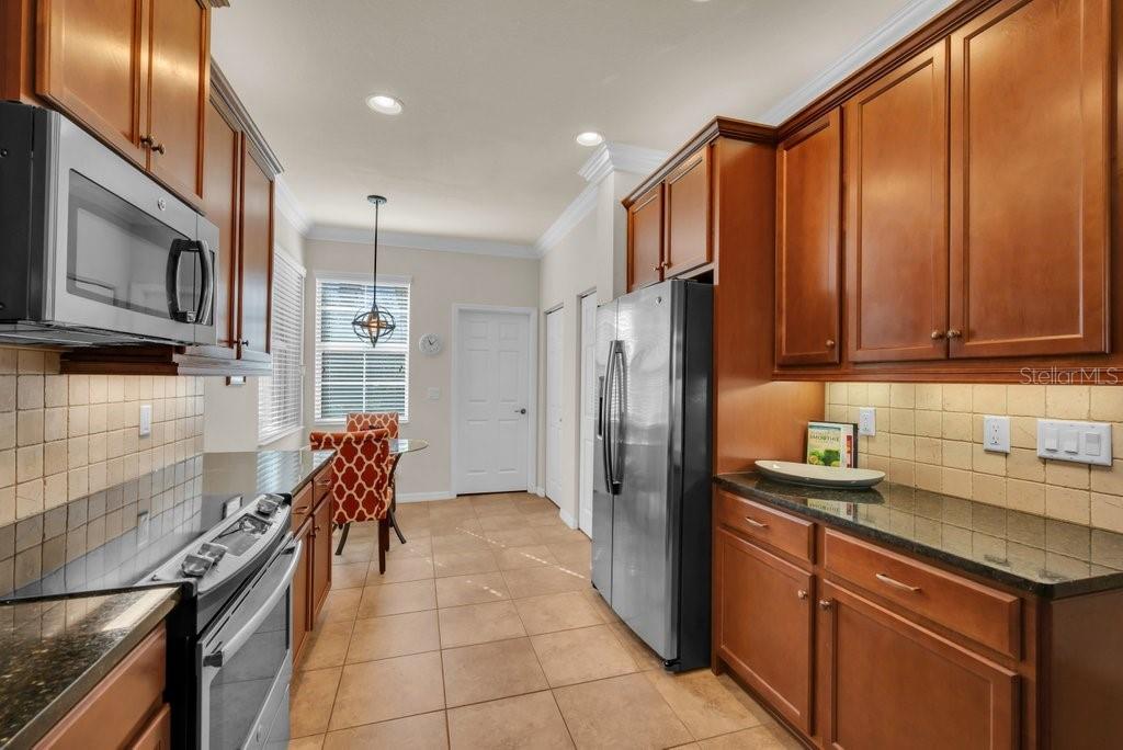 15644 AURORA LAKE CIR — photo 38