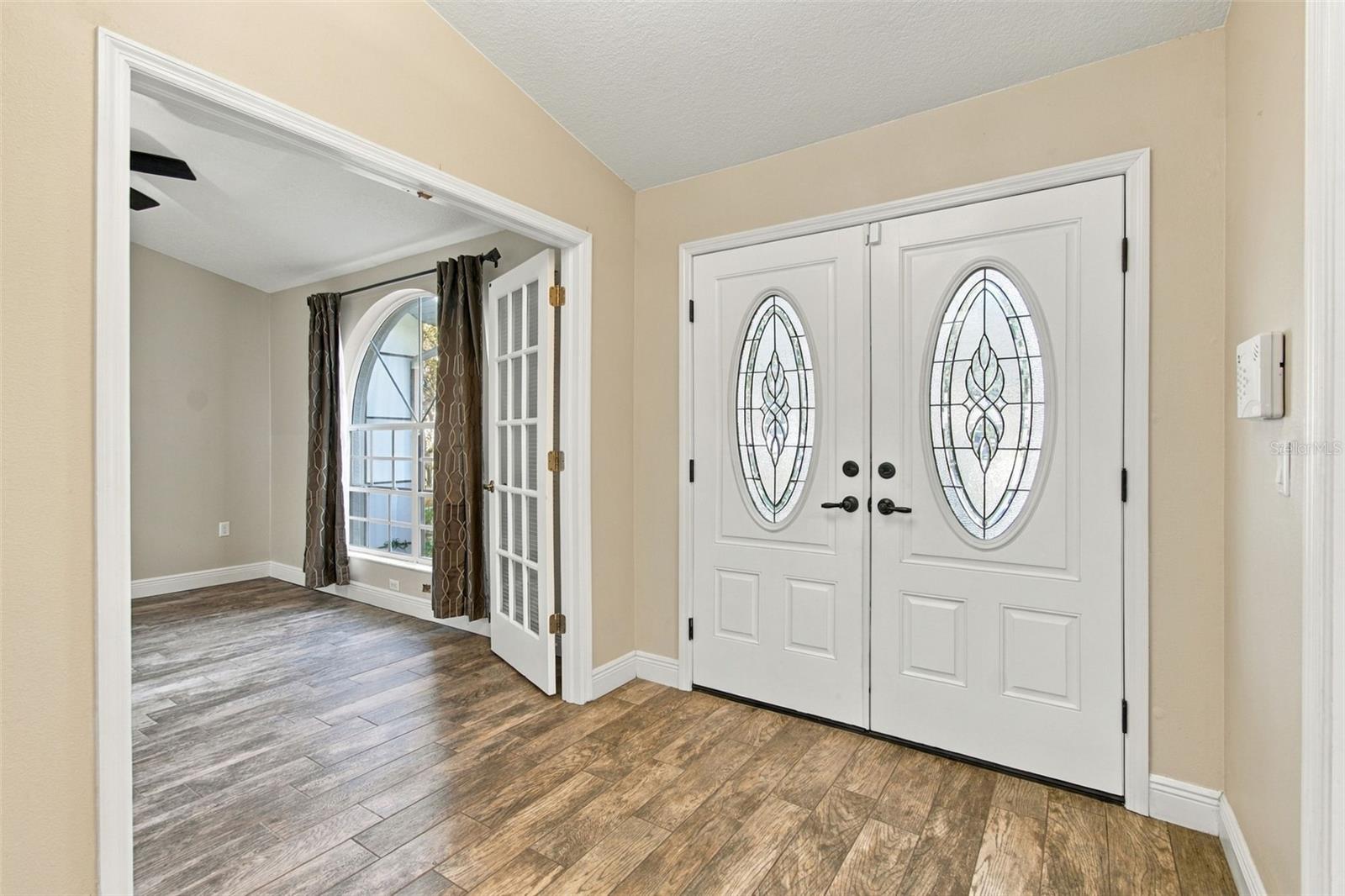 7700 CYPRESS TRACE CT — photo 18