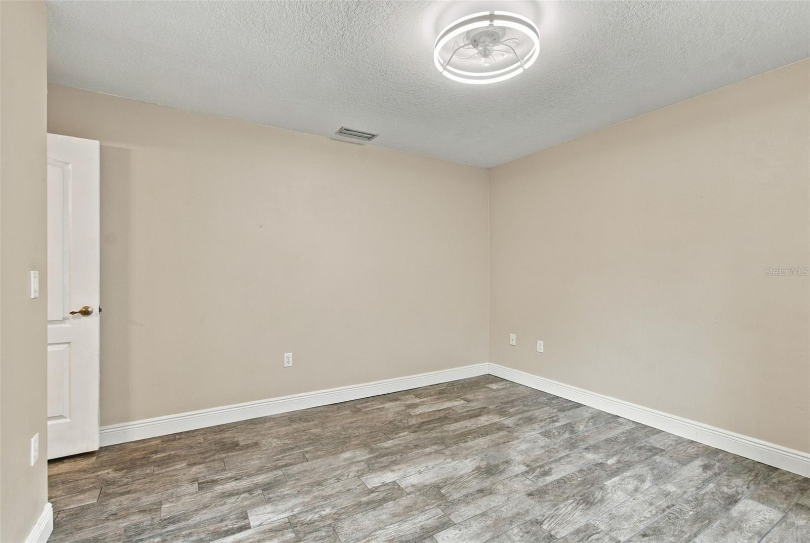 7700 CYPRESS TRACE CT — photo 50