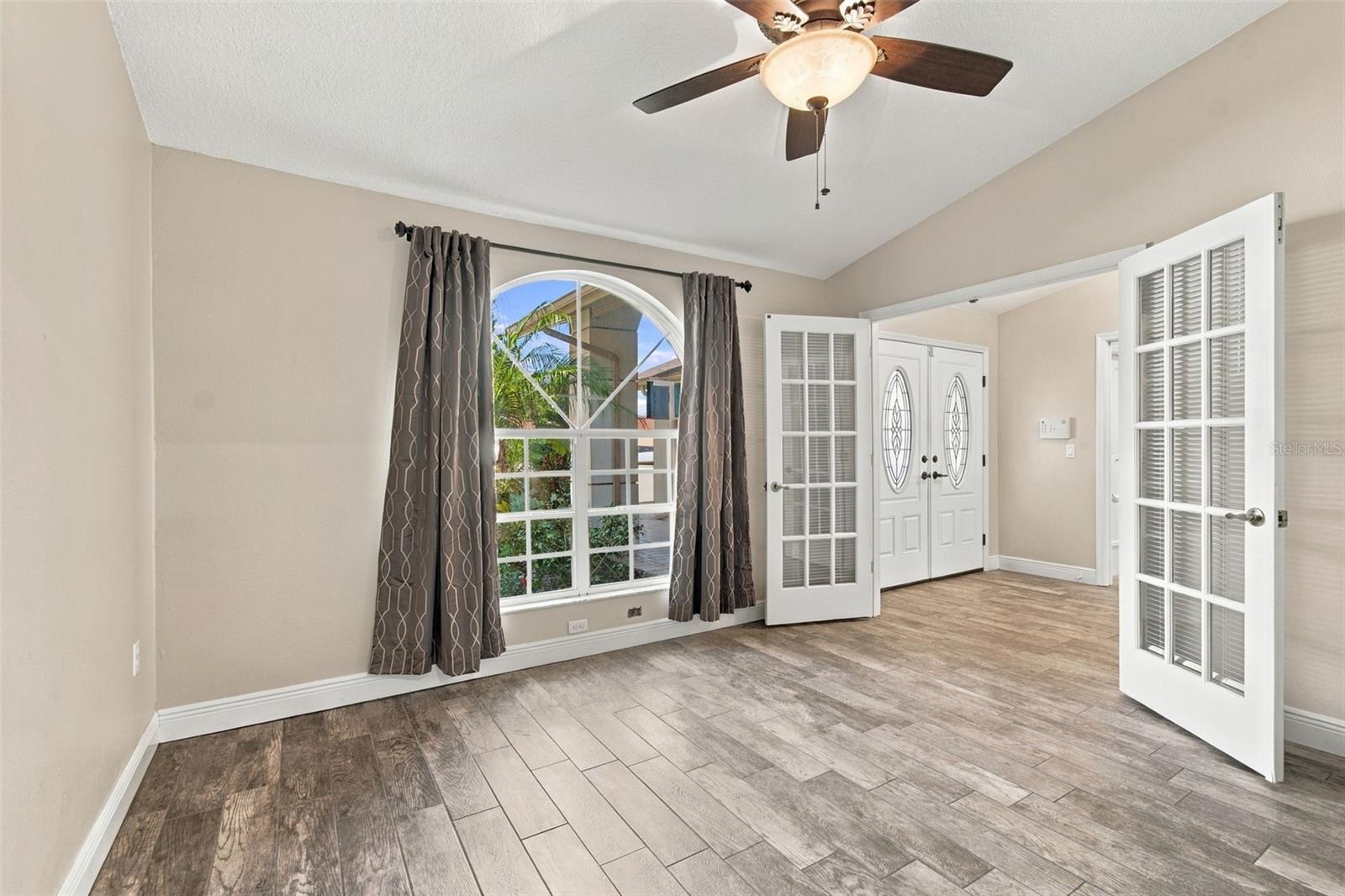 7700 CYPRESS TRACE CT — photo 24