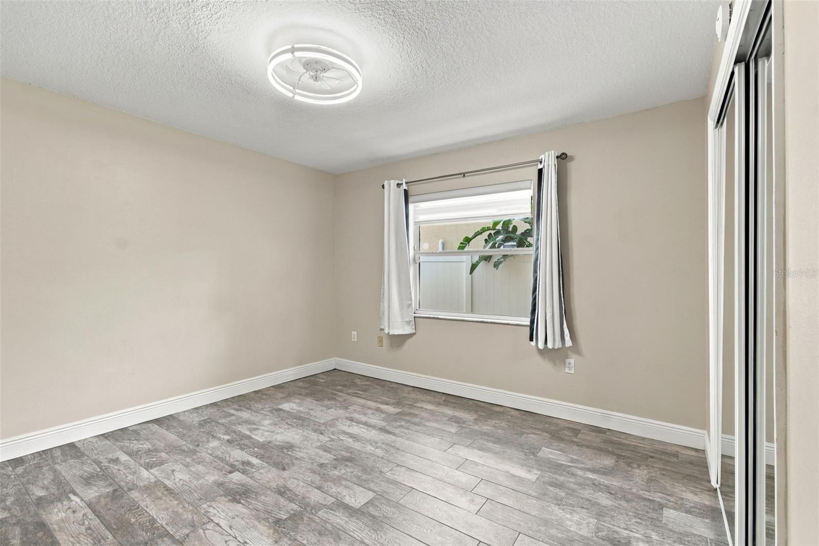 7700 CYPRESS TRACE CT — photo 47