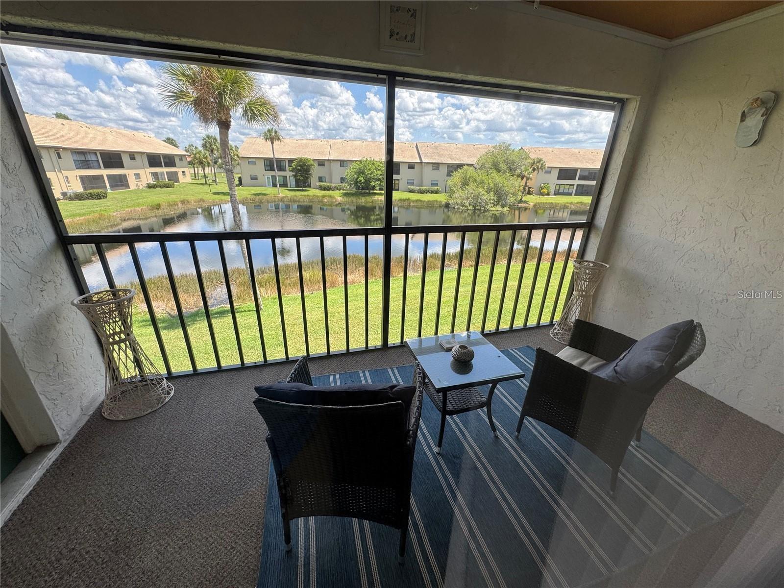 365 THREE LAKES LN #L — photo 10
