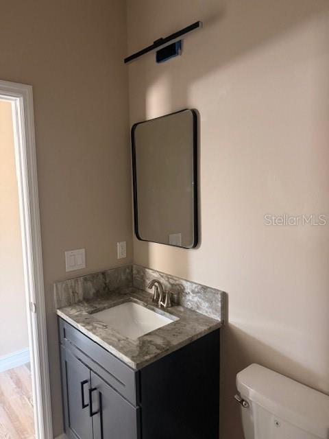 3204 E COLUMBUS DR — photo 11