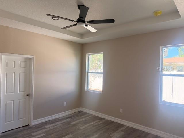 3204 E COLUMBUS DR — photo 13