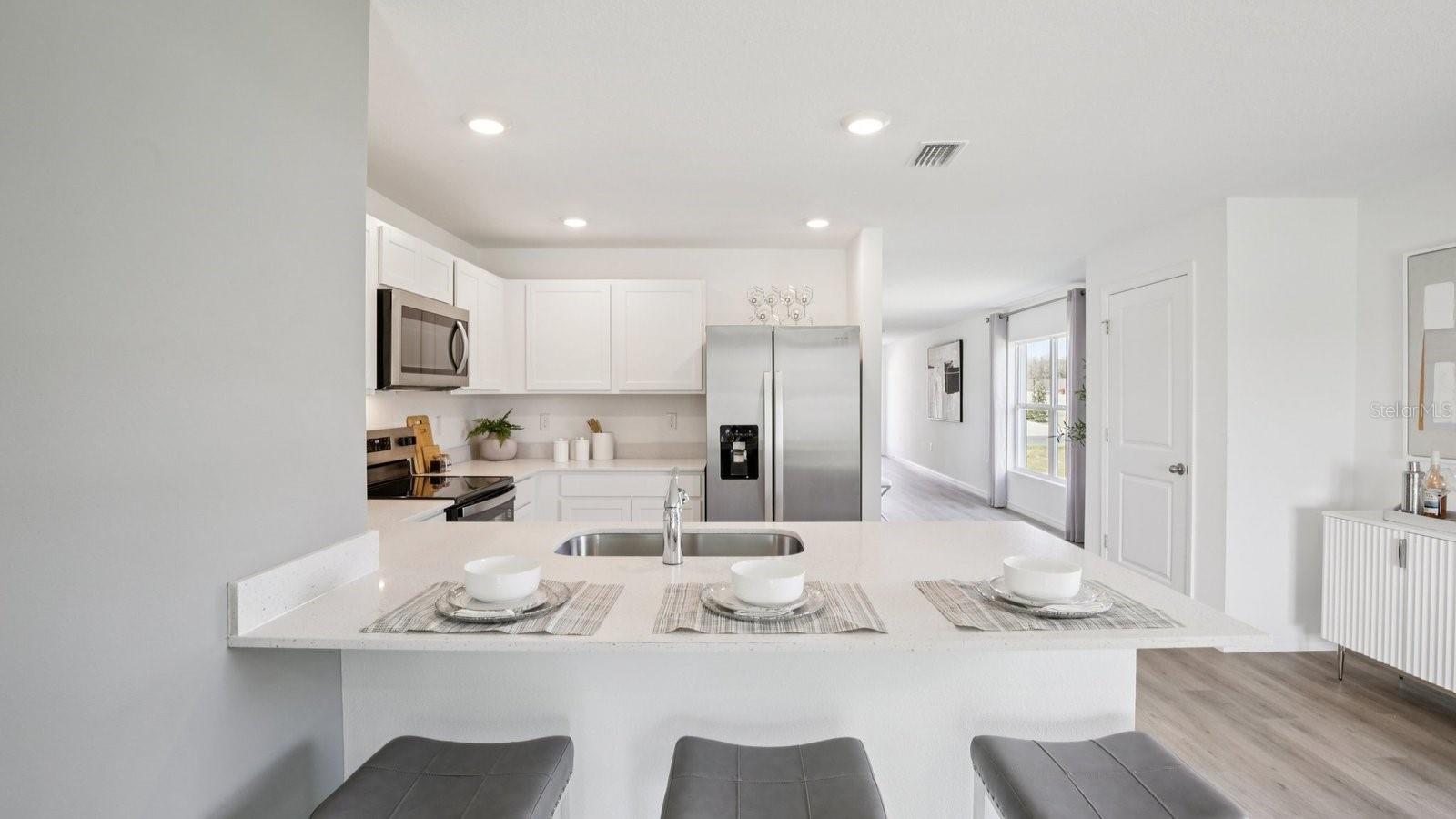 8304 RIVERBEND RISE LN — photo 12