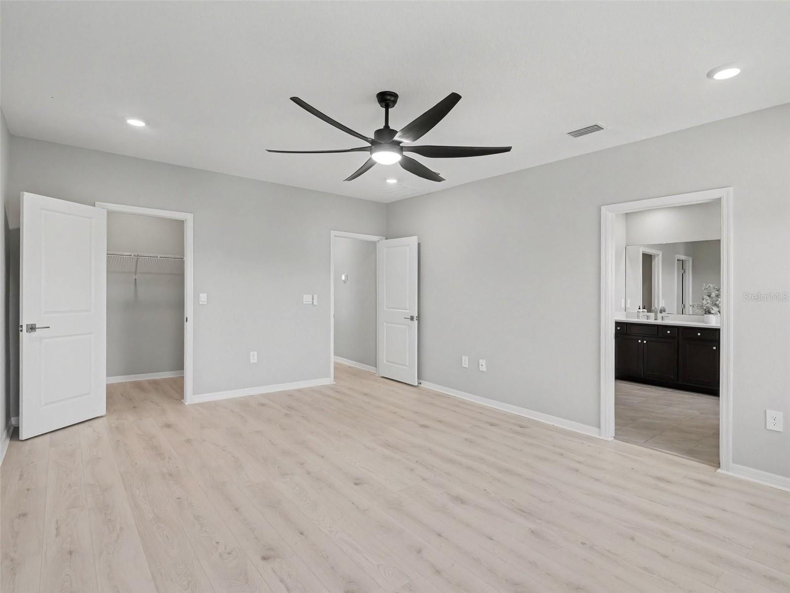 5731 WOODLAND SAGE DR — photo 29