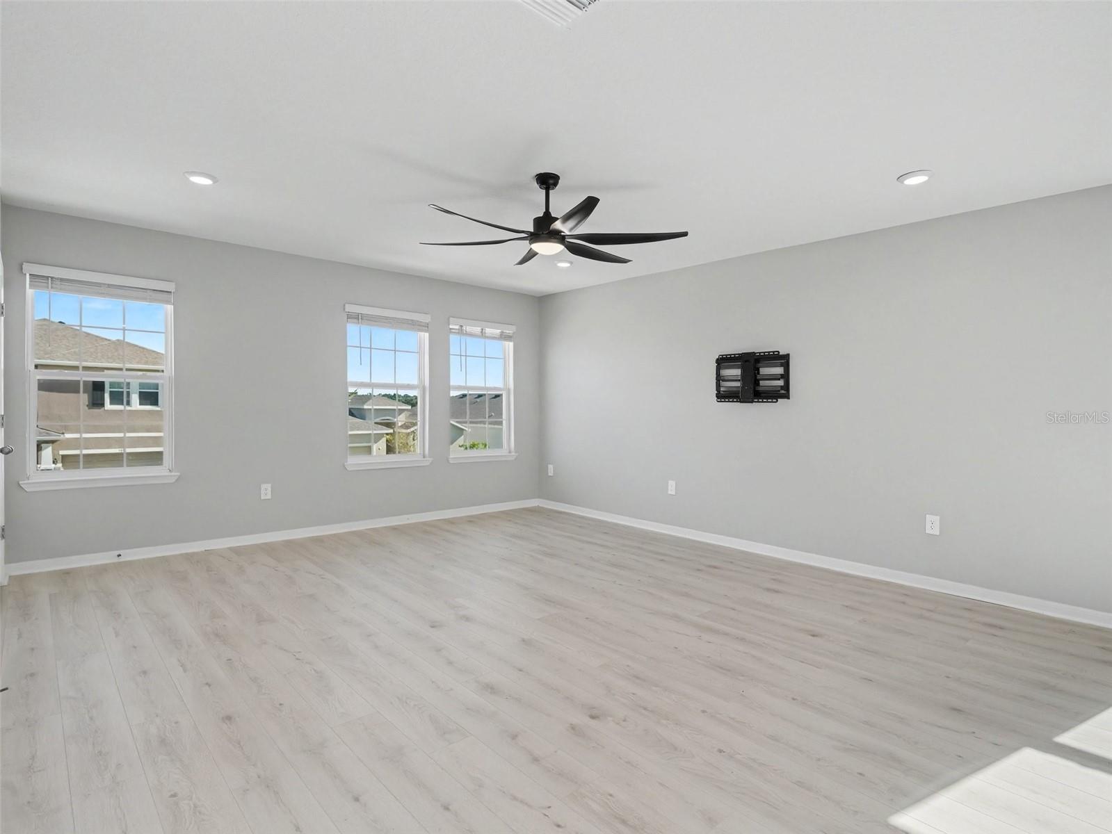 5731 WOODLAND SAGE DR — photo 25