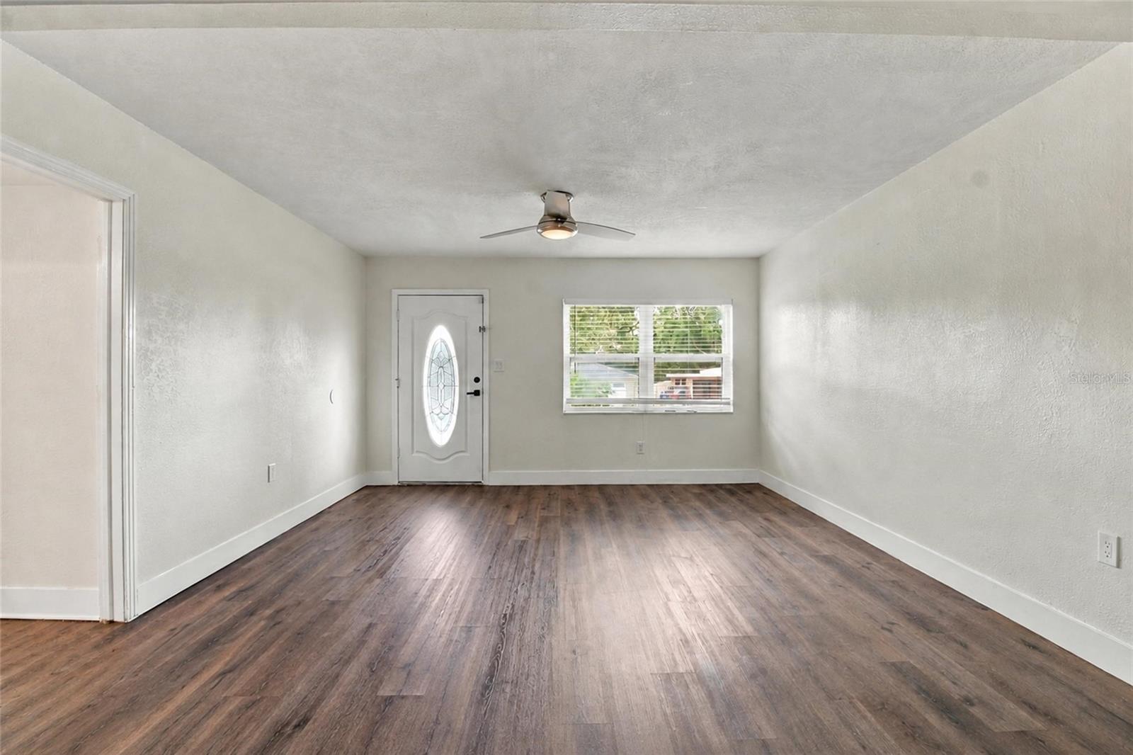 4608 HARVEY AVE — photo 6
