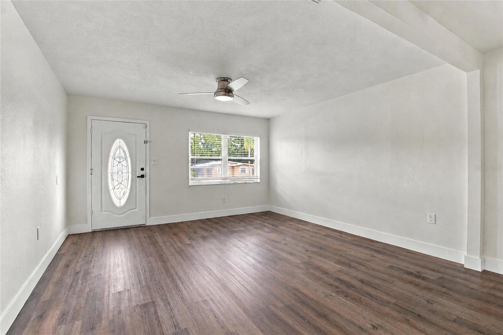 4608 HARVEY AVE — photo 4