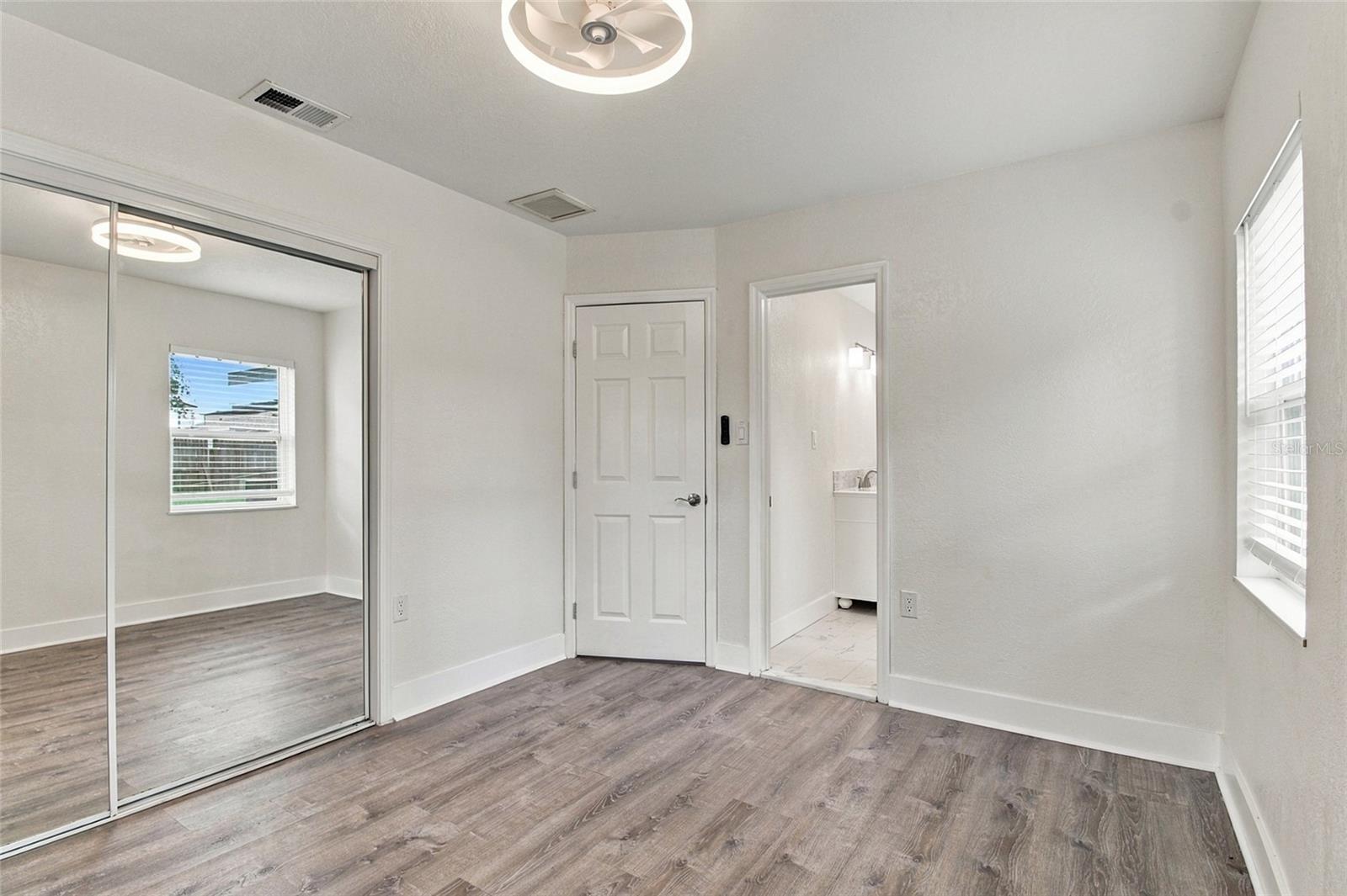 4608 HARVEY AVE — photo 15
