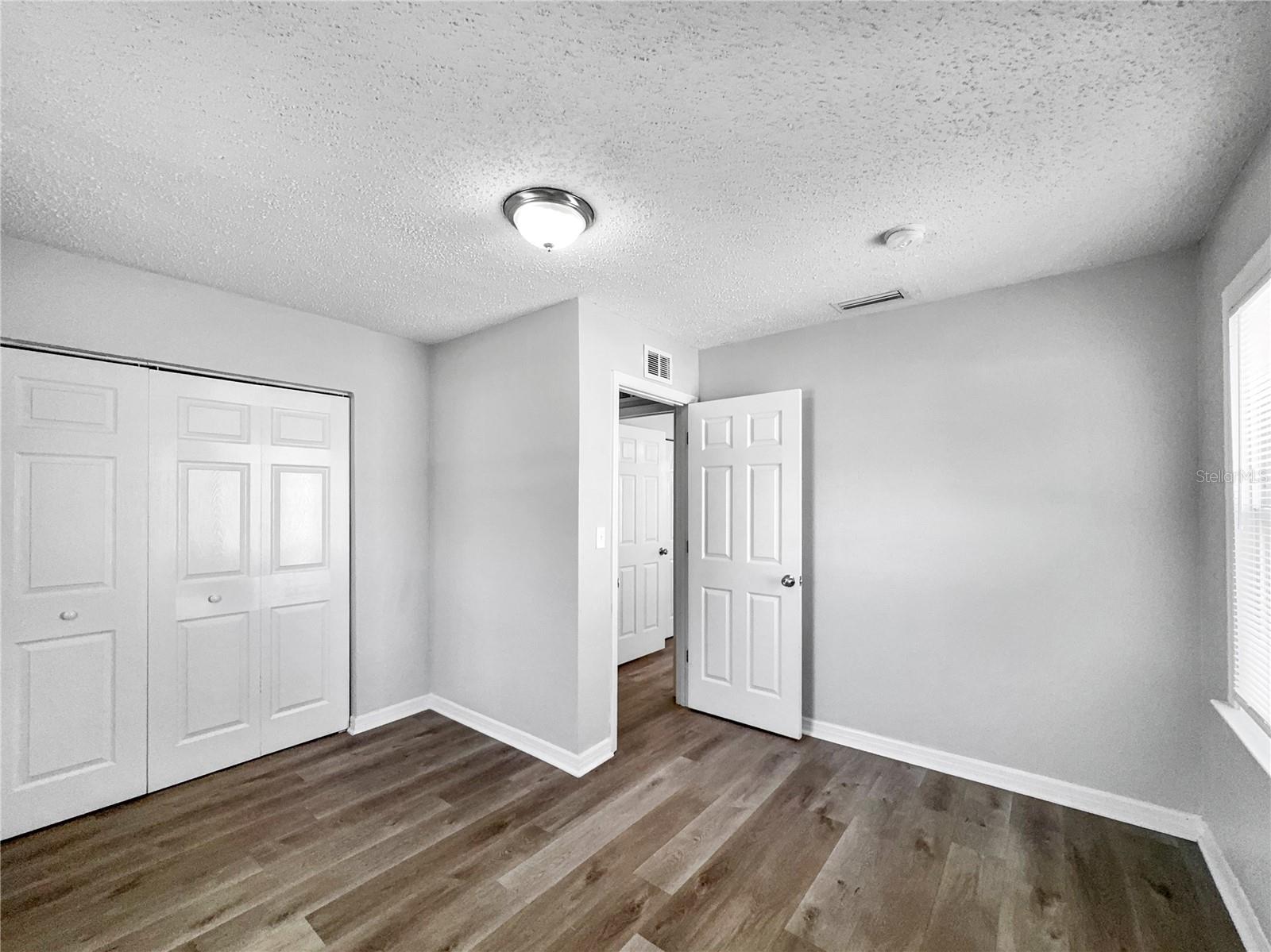 3110 W HARTNETT AVE — photo 11
