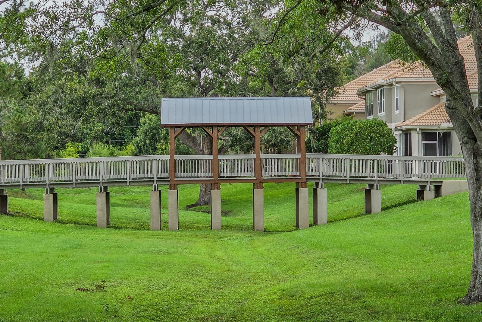 3298 COVERED BRIDGE DR W — photo 49