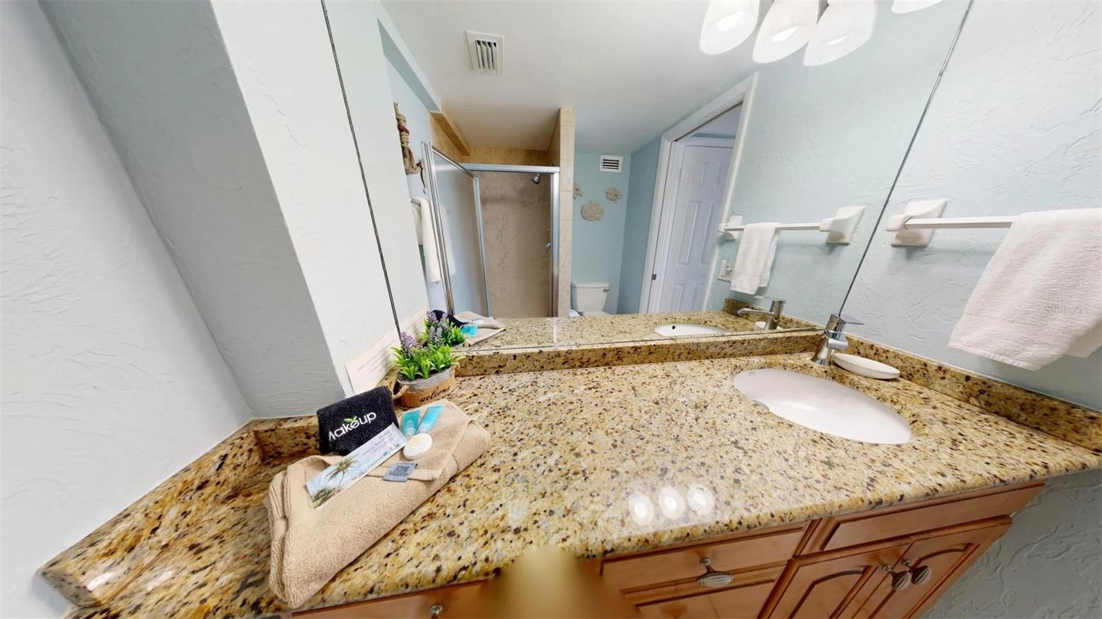 6310 MIDNIGHT PASS RD #403N — photo 34