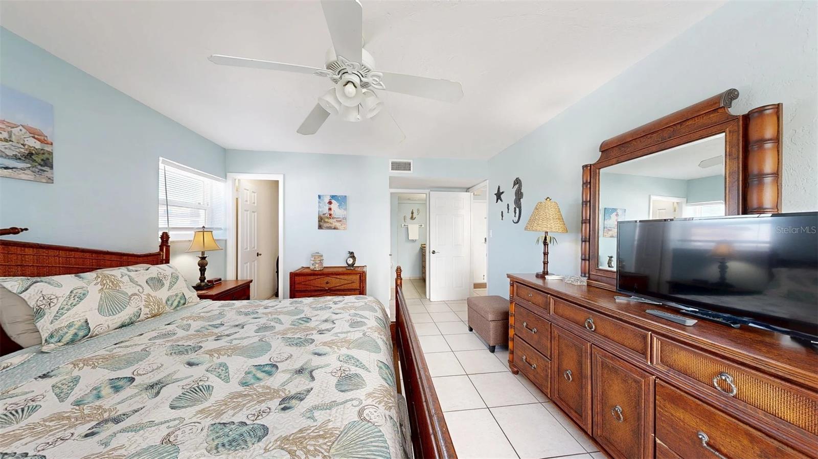 6310 MIDNIGHT PASS RD #403N — photo 30