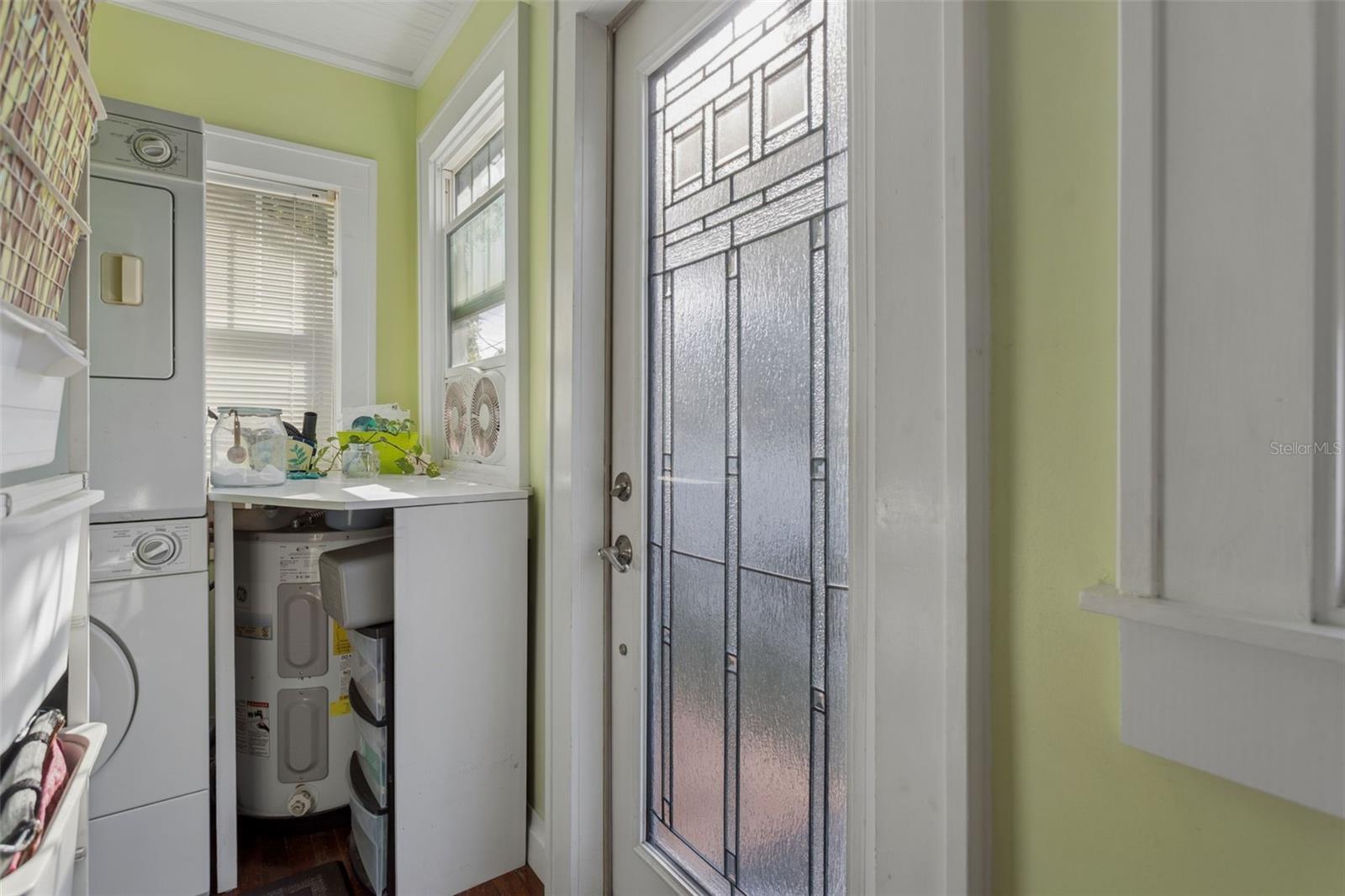 6101 N 9TH ST — photo 15