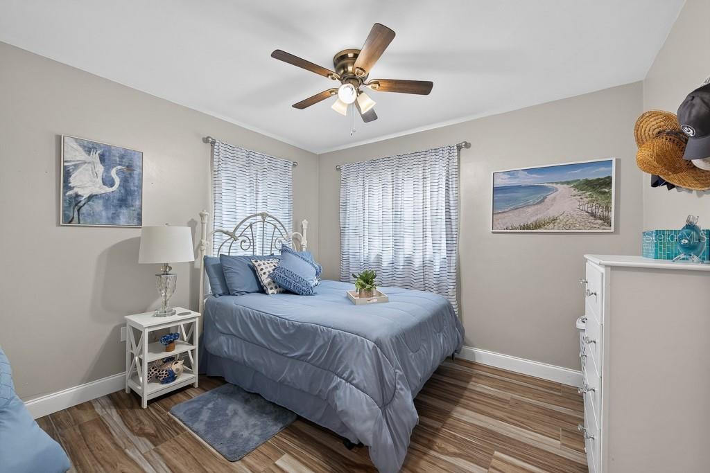 6436 LAMBERT LN — photo 25