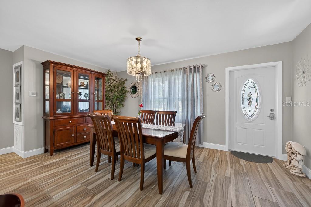 6436 LAMBERT LN — photo 5