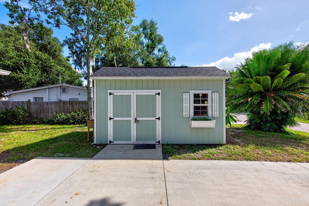 6436 LAMBERT LN — photo 39