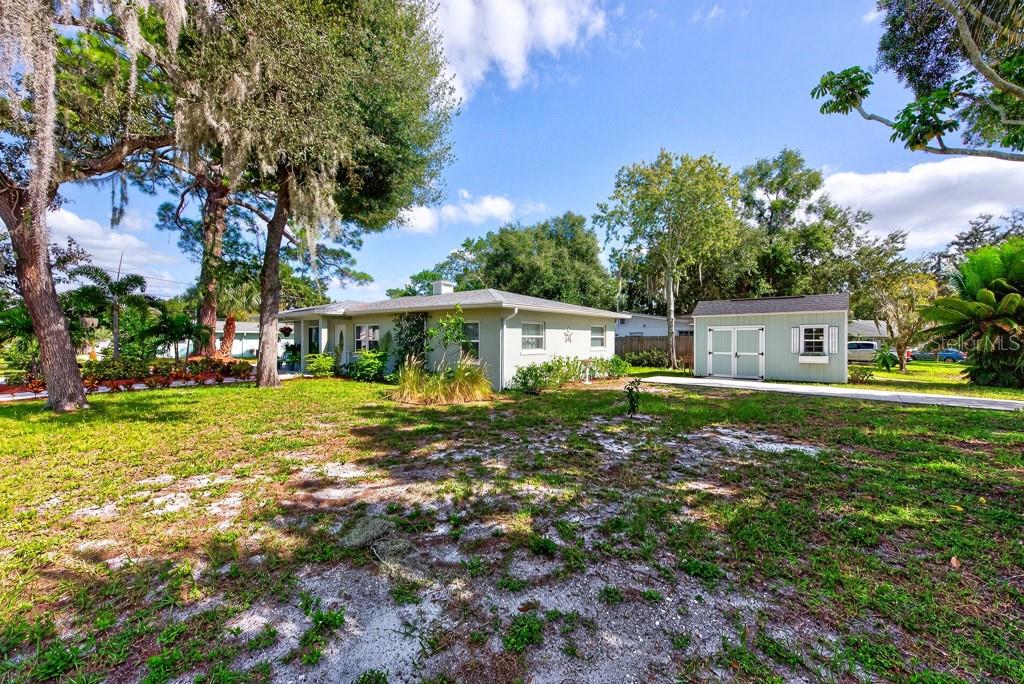 6436 LAMBERT LN — photo 41