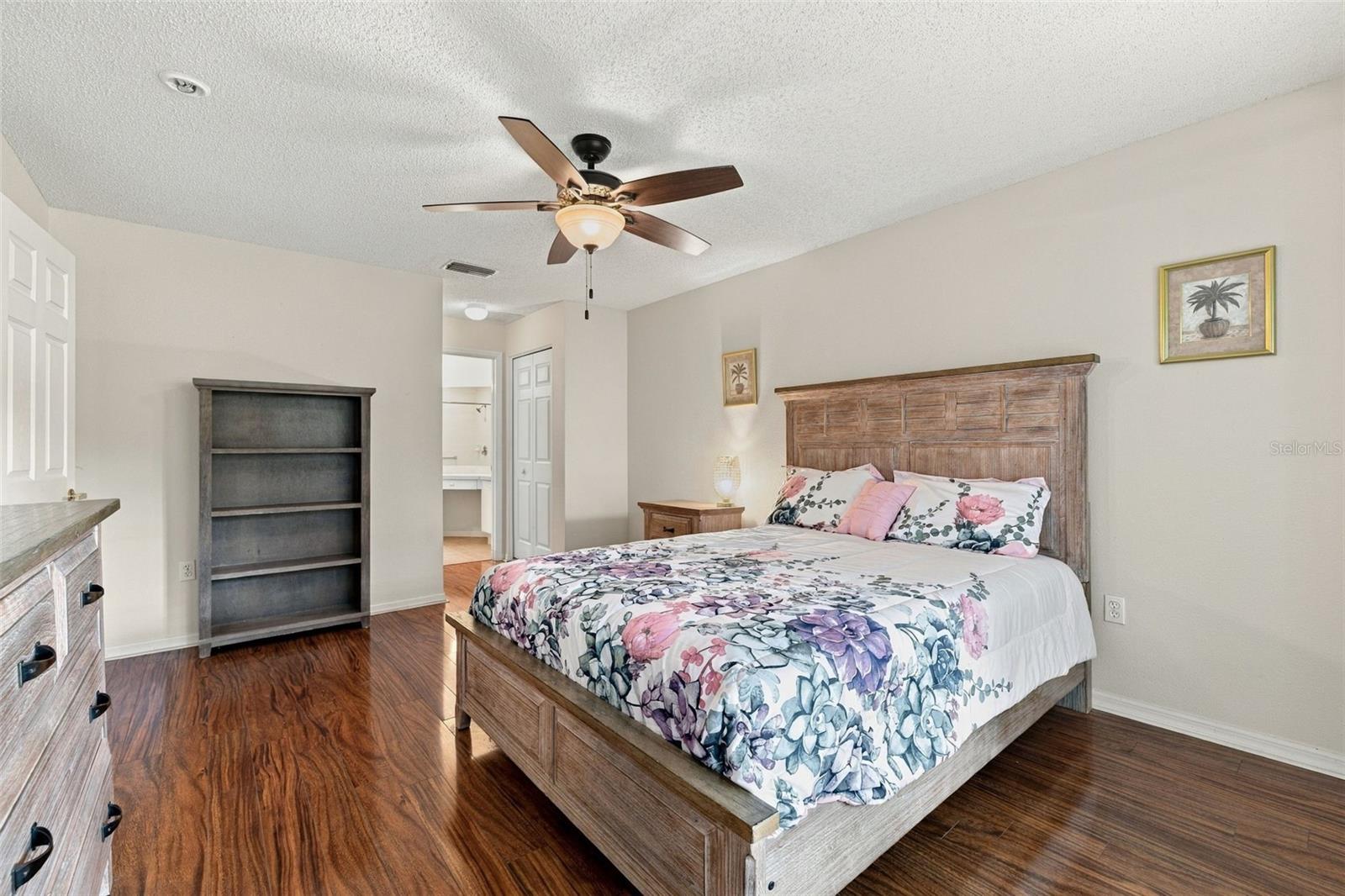1149 WOLFORD DR — photo 18