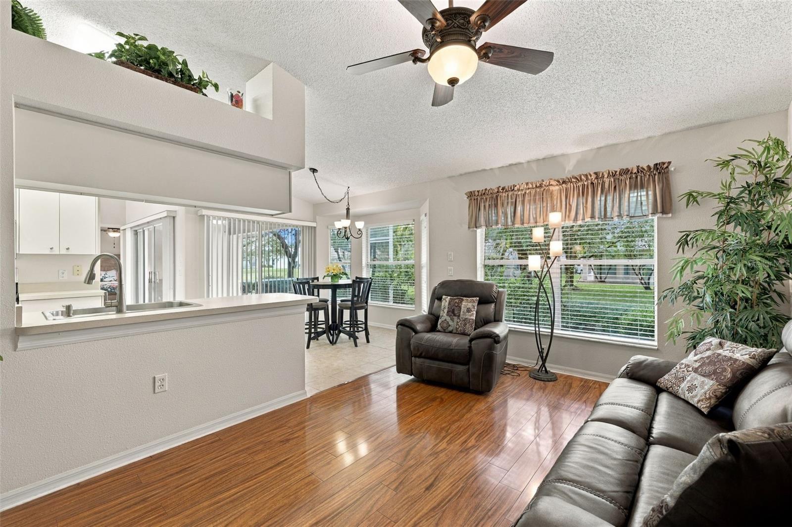 1149 WOLFORD DR — photo 14